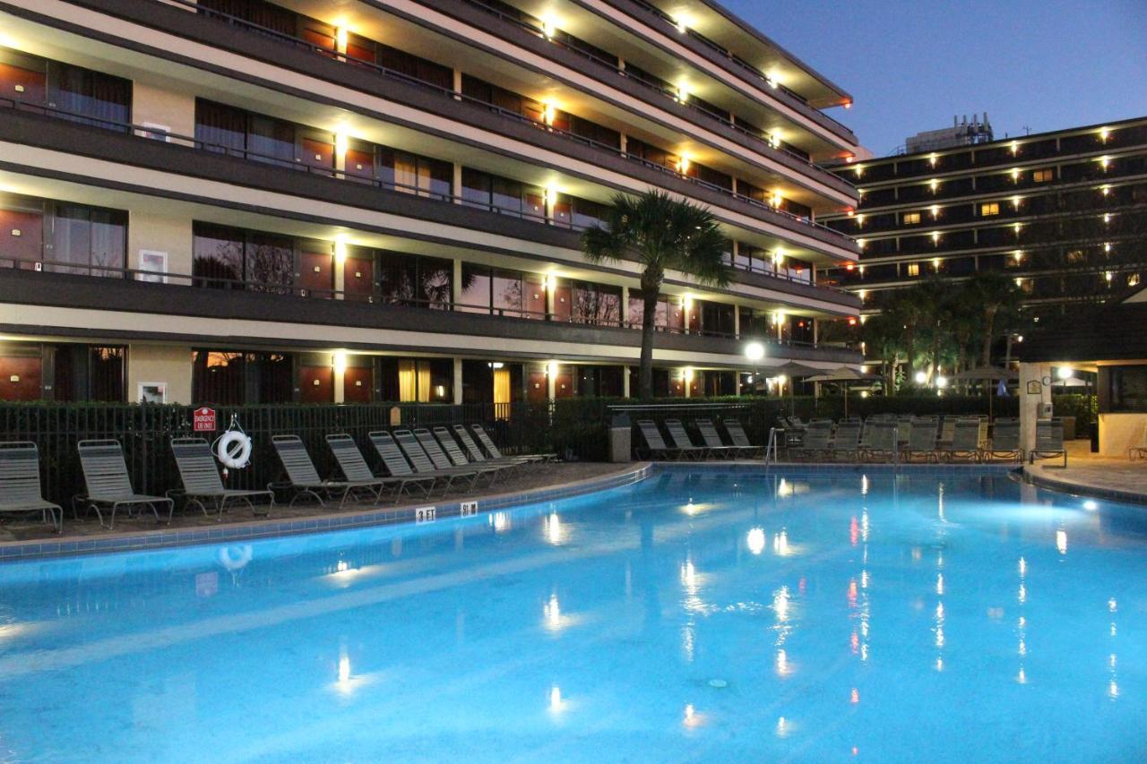 Rosen Inn At Pointe Orlando Williamsburg Bagian luar foto
