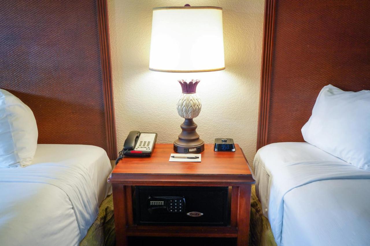 Rosen Inn At Pointe Orlando Williamsburg Bagian luar foto